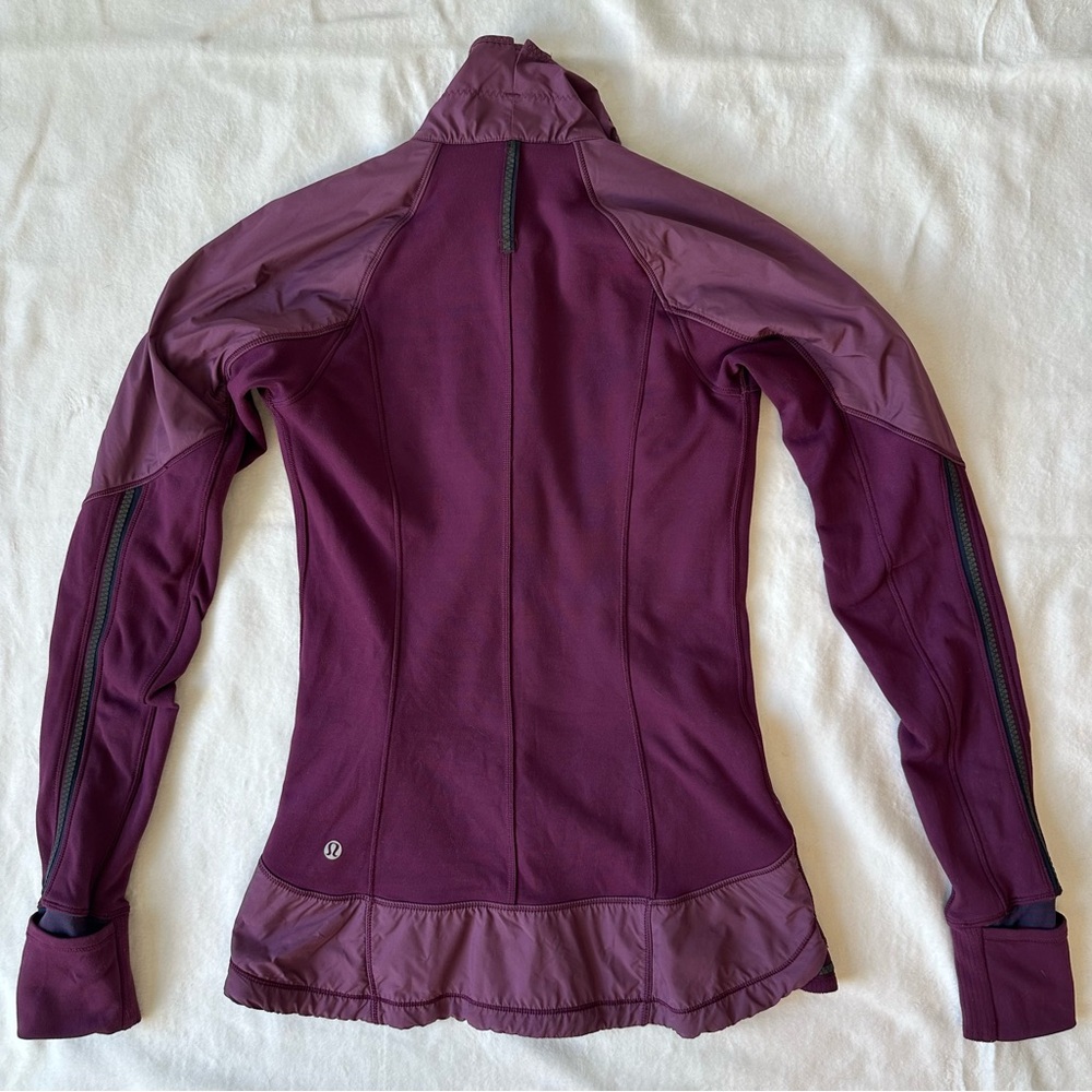 Lululemon Can’t Stop Jacket in Mini Hyper Stripe Plum Matte Glyde Rulu, size 4 - Picture 10 of 16